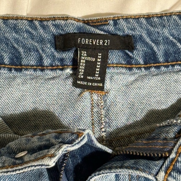 denim mini skirt from Forever 21! - Picture 5 of 5
